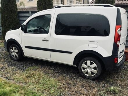 Білий Рено 10, об'ємом двигуна 1.5 л та пробігом 198 тис. км за 6000 $, фото 1 на Automoto.ua