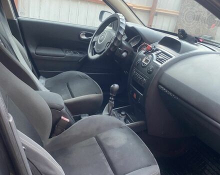 Чорний Рено 10, об'ємом двигуна 1.5 л та пробігом 300 тис. км за 2200 $, фото 5 на Automoto.ua