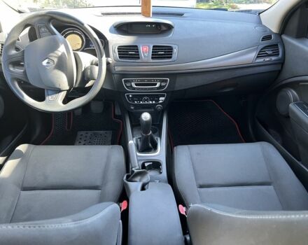 Чорний Рено 10, об'ємом двигуна 1.5 л та пробігом 295 тис. км за 6500 $, фото 19 на Automoto.ua