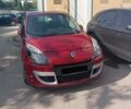 Красный Рено 10, объемом двигателя 1.4 л и пробегом 445 тыс. км за 5500 $, фото 1 на Automoto.ua