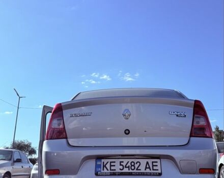 Серый Рено 10, объемом двигателя 1.4 л и пробегом 91 тыс. км за 5200 $, фото 3 на Automoto.ua