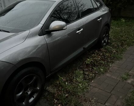 Серый Рено 10, объемом двигателя 1.6 л и пробегом 3 тыс. км за 7500 $, фото 7 на Automoto.ua