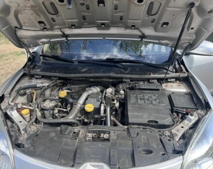 Сірий Рено 10, об'ємом двигуна 1.5 л та пробігом 215 тис. км за 6542 $, фото 3 на Automoto.ua