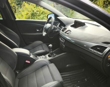 Сірий Рено 10, об'ємом двигуна 2 л та пробігом 126 тис. км за 8750 $, фото 4 на Automoto.ua