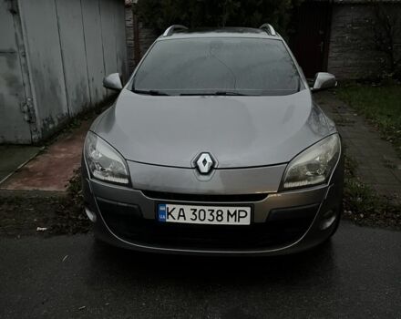 Серый Рено 10, объемом двигателя 1.6 л и пробегом 3 тыс. км за 7500 $, фото 4 на Automoto.ua