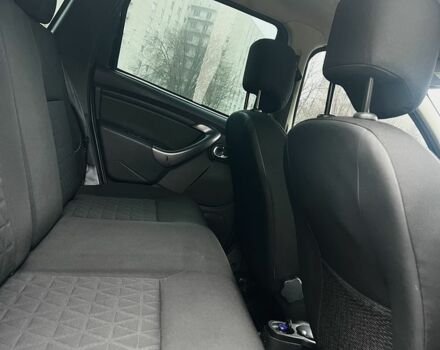 Серый Рено 10, объемом двигателя 1.5 л и пробегом 160 тыс. км за 11500 $, фото 6 на Automoto.ua