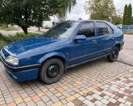 Синій Рено 10, об'ємом двигуна 1.8 л та пробігом 100 тис. км за 1150 $, фото 2 на Automoto.ua