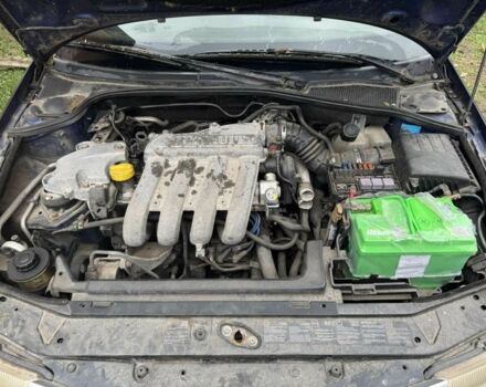 Синий Рено 10, объемом двигателя 2 л и пробегом 160 тыс. км за 1302 $, фото 3 на Automoto.ua