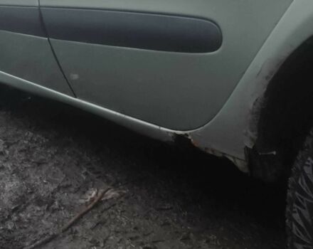 Зеленый Рено 10, объемом двигателя 1.9 л и пробегом 250 тыс. км за 952 $, фото 9 на Automoto.ua