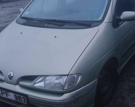 Зеленый Рено 10, объемом двигателя 1.9 л и пробегом 250 тыс. км за 952 $, фото 6 на Automoto.ua