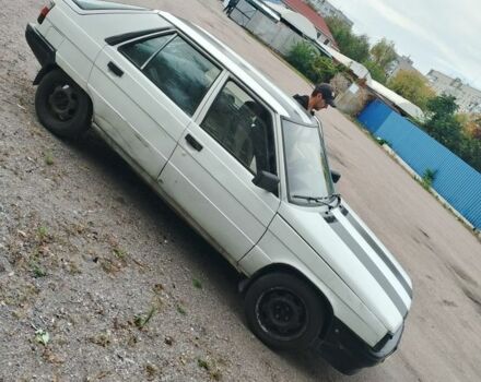 Белый Рено 11, объемом двигателя 0 л и пробегом 388 тыс. км за 402 $, фото 4 на Automoto.ua