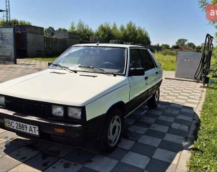 Белый Рено 11, объемом двигателя 1.7 л и пробегом 344 тыс. км за 1050 $, фото 2 на Automoto.ua