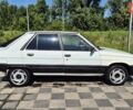 Белый Рено 11, объемом двигателя 1.7 л и пробегом 344 тыс. км за 1050 $, фото 7 на Automoto.ua