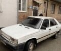 Белый Рено 11, объемом двигателя 1.7 л и пробегом 200 тыс. км за 800 $, фото 1 на Automoto.ua