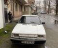 Белый Рено 11, объемом двигателя 1.7 л и пробегом 200 тыс. км за 800 $, фото 1 на Automoto.ua