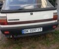 Белый Рено 11, объемом двигателя 1.4 л и пробегом 280 тыс. км за 750 $, фото 1 на Automoto.ua