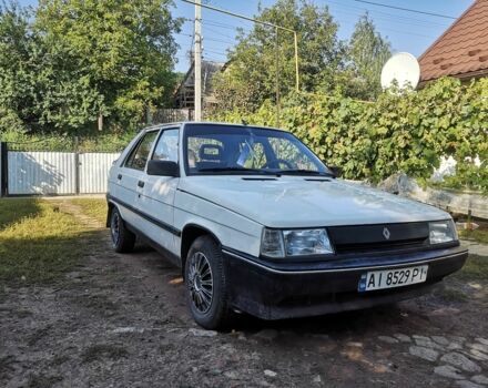 Белый Рено 11, объемом двигателя 1.4 л и пробегом 258 тыс. км за 1000 $, фото 3 на Automoto.ua