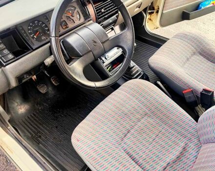 Белый Рено 11, объемом двигателя 1.4 л и пробегом 90 тыс. км за 2000 $, фото 9 на Automoto.ua