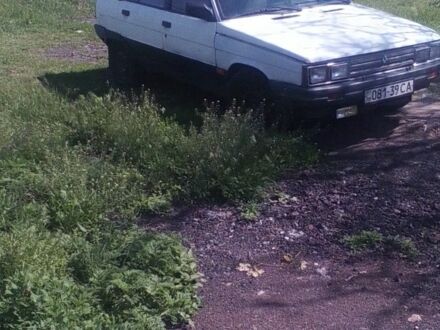 Белый Рено 11, объемом двигателя 1 л и пробегом 1000 тыс. км за 482 $, фото 1 на Automoto.ua