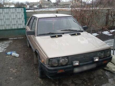 Рено 11 1986 в Красноград на Automoto.ua Бежевый Рено 11, объемом двигателя 0 л и пробегом 250 тыс. км за 800 $, фото 1 на Automoto.ua