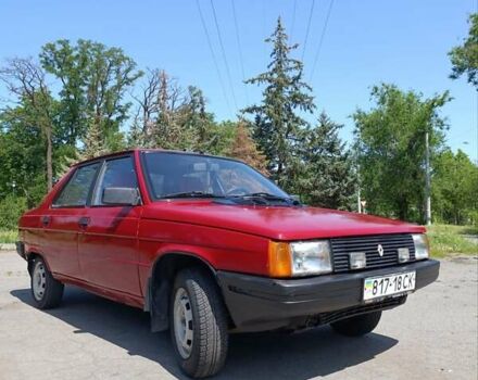 Красный Рено 11, объемом двигателя 1.1 л и пробегом 326 тыс. км за 810 $, фото 32 на Automoto.ua