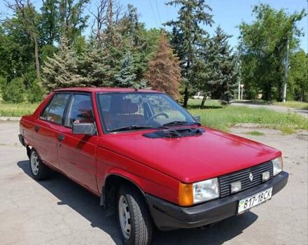 Красный Рено 11, объемом двигателя 1.1 л и пробегом 326 тыс. км за 810 $, фото 33 на Automoto.ua