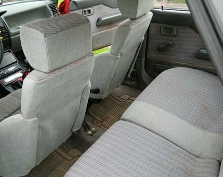 Красный Рено 11, объемом двигателя 1.4 л и пробегом 1 тыс. км за 500 $, фото 7 на Automoto.ua