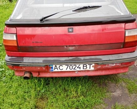 Красный Рено 11, объемом двигателя 1.4 л и пробегом 1 тыс. км за 500 $, фото 3 на Automoto.ua
