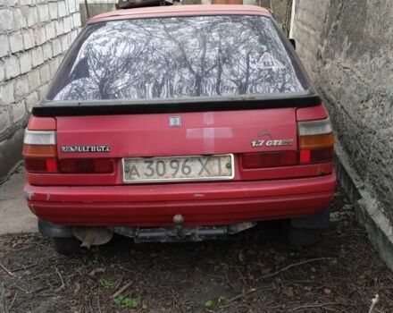 Красный Рено 11, объемом двигателя 0 л и пробегом 50 тыс. км за 358 $, фото 1 на Automoto.ua