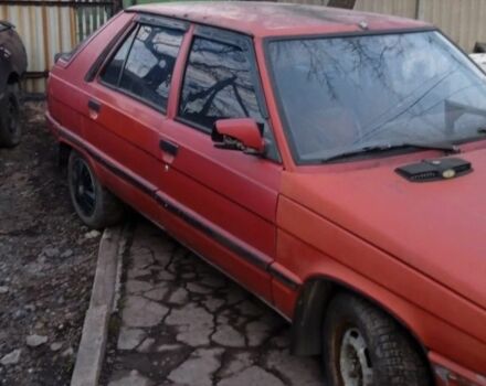 Красный Рено 11, объемом двигателя 0 л и пробегом 50 тыс. км за 358 $, фото 4 на Automoto.ua