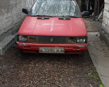 Красный Рено 11, объемом двигателя 0 л и пробегом 50 тыс. км за 358 $, фото 1 на Automoto.ua