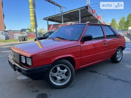 Рено 11 1985 у Києві на Automoto.ua Червоний Рено 11, об'ємом двигуна 0 л та пробігом 111 тис. км за 2500 $, фото 1 на Automoto.ua