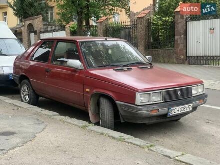 Красный Рено 11, объемом двигателя 1.2 л и пробегом 500 тыс. км за 1200 $, фото 1 на Automoto.ua