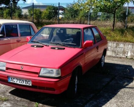 Червоний Рено 11, об'ємом двигуна 1.4 л та пробігом 328 тис. км за 447 $, фото 1 на Automoto.ua