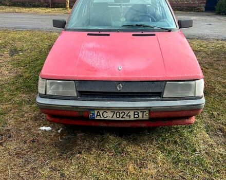 Червоний Рено 11, об'ємом двигуна 1.4 л та пробігом 280 тис. км за 680 $, фото 1 на Automoto.ua