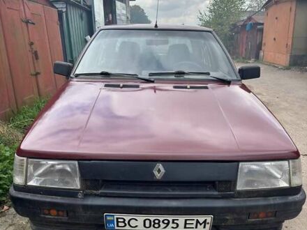 Рено 11 1986 в Львове на Automoto.ua Рено 11, объемом двигателя 1.6 л и пробегом 367 тыс. км за 1250 $, фото 1 на Automoto.ua