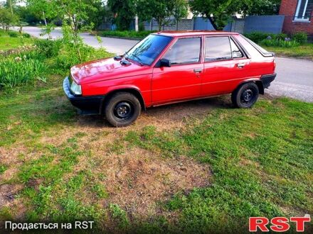 Рено 11 1987 в Харькове на Automoto.ua Рено 11, объемом двигателя 1.4 л и пробегом 0 тыс. км за 1300 $, фото 1 на Automoto.ua