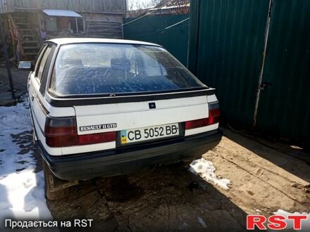 Рено 11 1988 у Городне на Automoto.ua Рено 11, об'ємом двигуна 16 л та пробігом 340 тис. км за 800 $, фото 1 на Automoto.ua