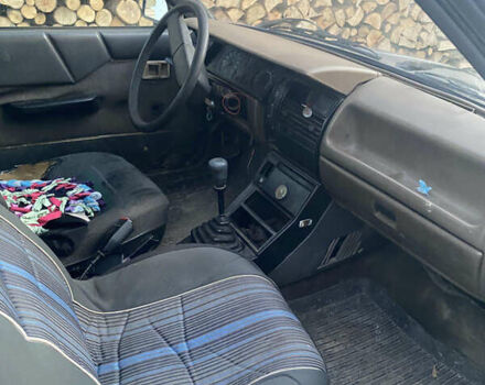 Серый Рено 11, объемом двигателя 1.6 л и пробегом 300 тыс. км за 500 $, фото 3 на Automoto.ua