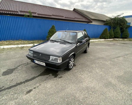 Серый Рено 11, объемом двигателя 1.39 л и пробегом 200 тыс. км за 999 $, фото 10 на Automoto.ua