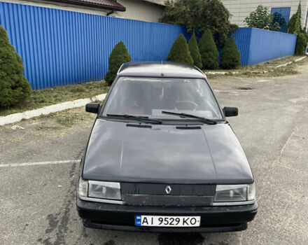 Серый Рено 11, объемом двигателя 1.39 л и пробегом 200 тыс. км за 999 $, фото 2 на Automoto.ua