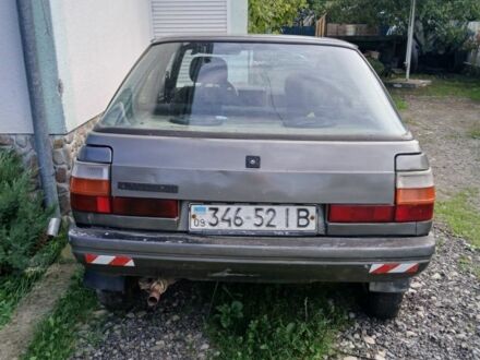 Рено 11 1985 в Стрые на Automoto.ua Серый Рено 11, объемом двигателя 0 л и пробегом 695 тыс. км за 10000 $, фото 1 на Automoto.ua