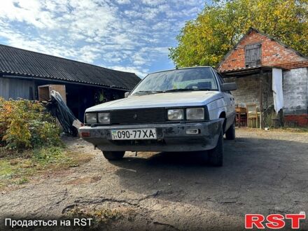 Рено 11 1985 в Балаклее на Automoto.ua Серый Рено 11, объемом двигателя 17 л и пробегом 267 тыс. км за 800 $, фото 1 на Automoto.ua