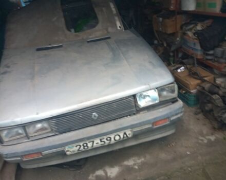 Серый Рено 11, объемом двигателя 1 л и пробегом 250 тыс. км за 70 $, фото 1 на Automoto.ua