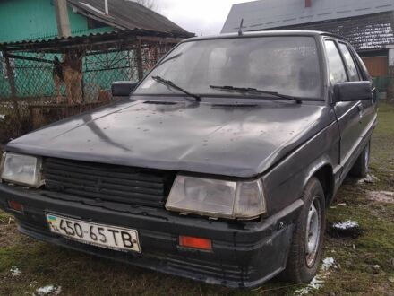 Рено 11 1986 у Львові на Automoto.ua Сірий Рено 11, об'ємом двигуна 1.6 л та пробігом 150 тис. км за 600 $, фото 1 на Automoto.ua