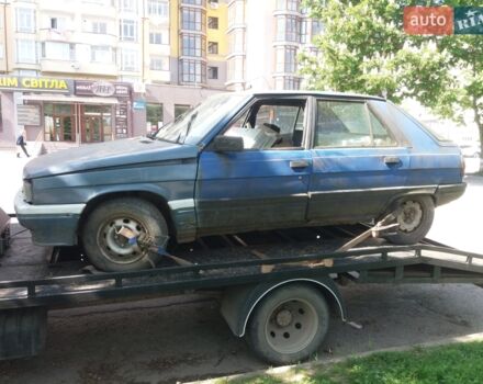 Синий Рено 11, объемом двигателя 1.6 л и пробегом 111 тыс. км за 250 $, фото 1 на Automoto.ua