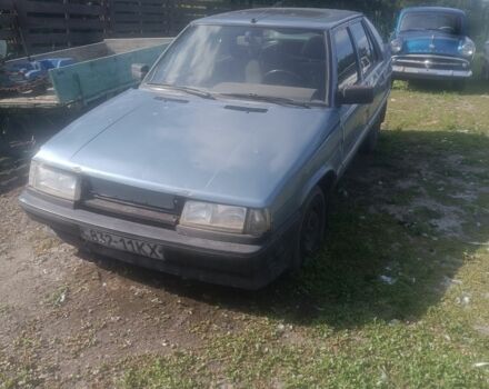 Синий Рено 11, объемом двигателя 1.5 л и пробегом 200 тыс. км за 250 $, фото 1 на Automoto.ua