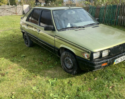 Зеленый Рено 11, объемом двигателя 1.7 л и пробегом 200 тыс. км за 400 $, фото 2 на Automoto.ua