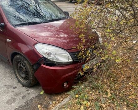 Красный Рено 12, объемом двигателя 1.4 л и пробегом 3 тыс. км за 1200 $, фото 3 на Automoto.ua