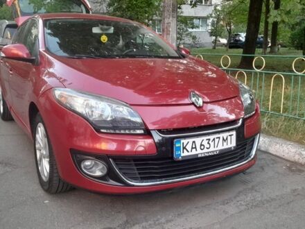 Красный Рено 12, объемом двигателя 1.5 л и пробегом 234 тыс. км за 7200 $, фото 1 на Automoto.ua